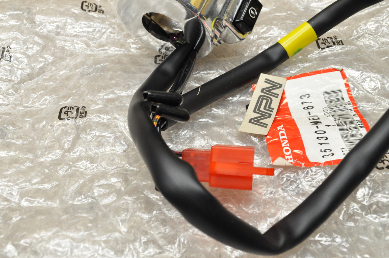 NEW OEM Honda 2004-09 VTX1300 Right Start Run Off Stop Kill Switch 35130-MEM-673