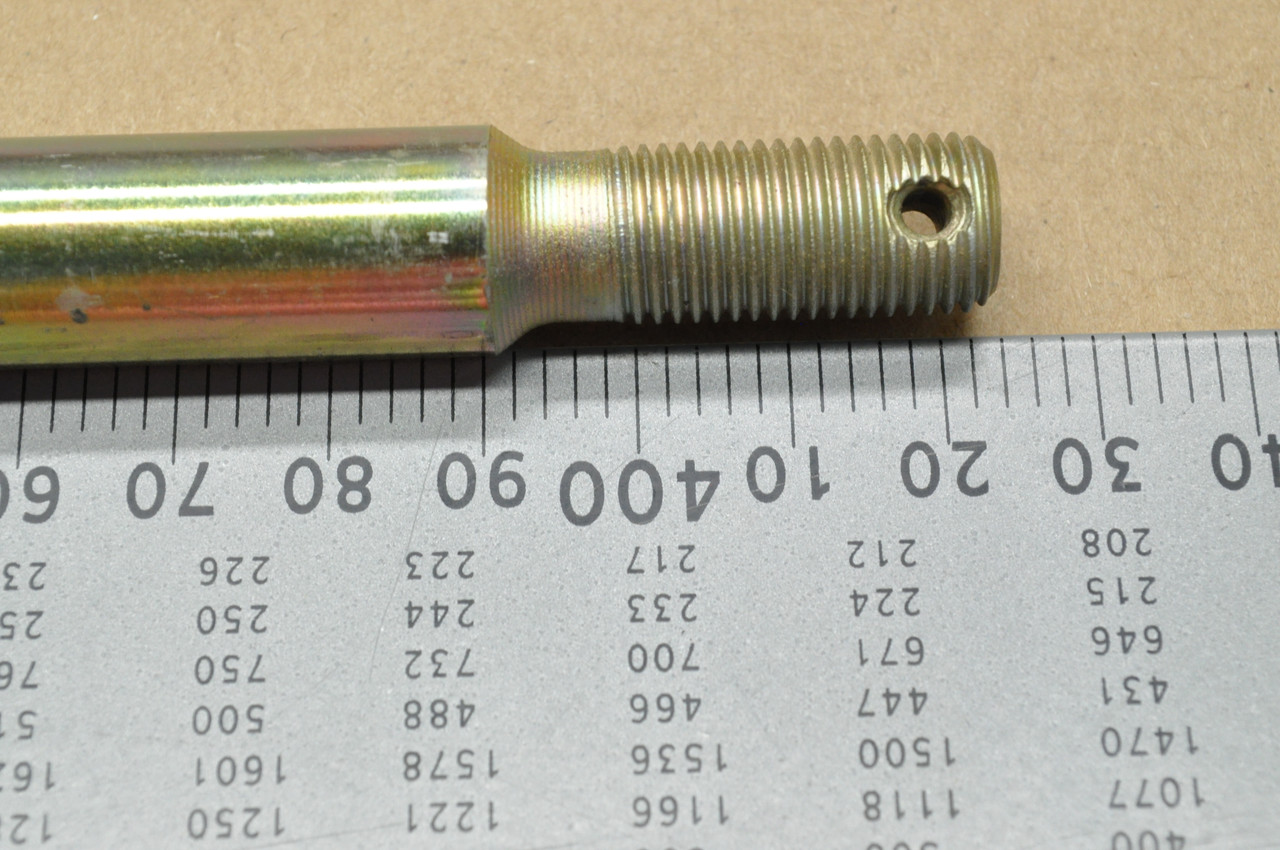 NOS Honda 1980 ATC185 1981-82 ATC200 Front Wheel Axle Bolt 44301-958-000