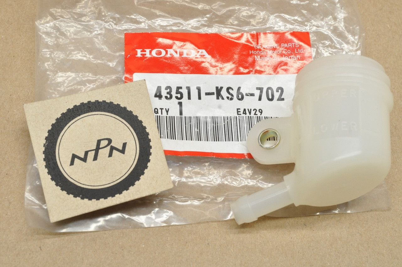 NOS Honda CR125 CR250 CR500 XR250 XR600 XR650 Master Cylinder Oil Cup 43511-KS6-702