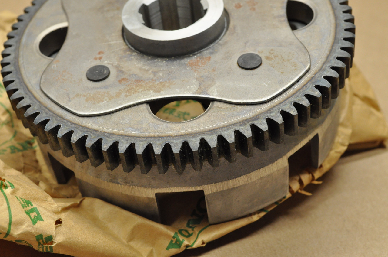 NOS Honda XL75 XL80 S XR75 XR80 XR80R Clutch Outer Basket 22100-149-000