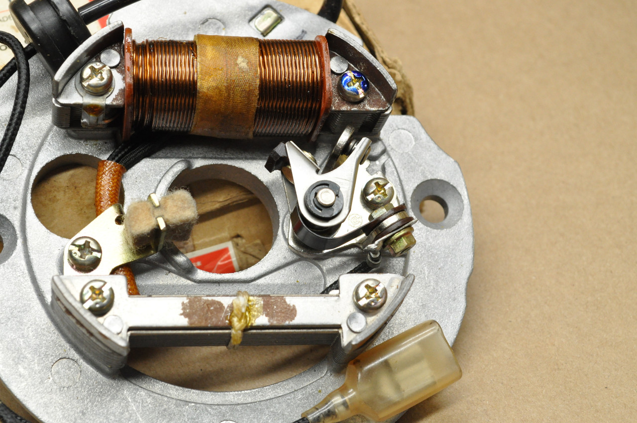 NOS Honda 1977-78 XR75 1979-84 XR80 1985-91 XR80R Stator Magneto 31120-153-005