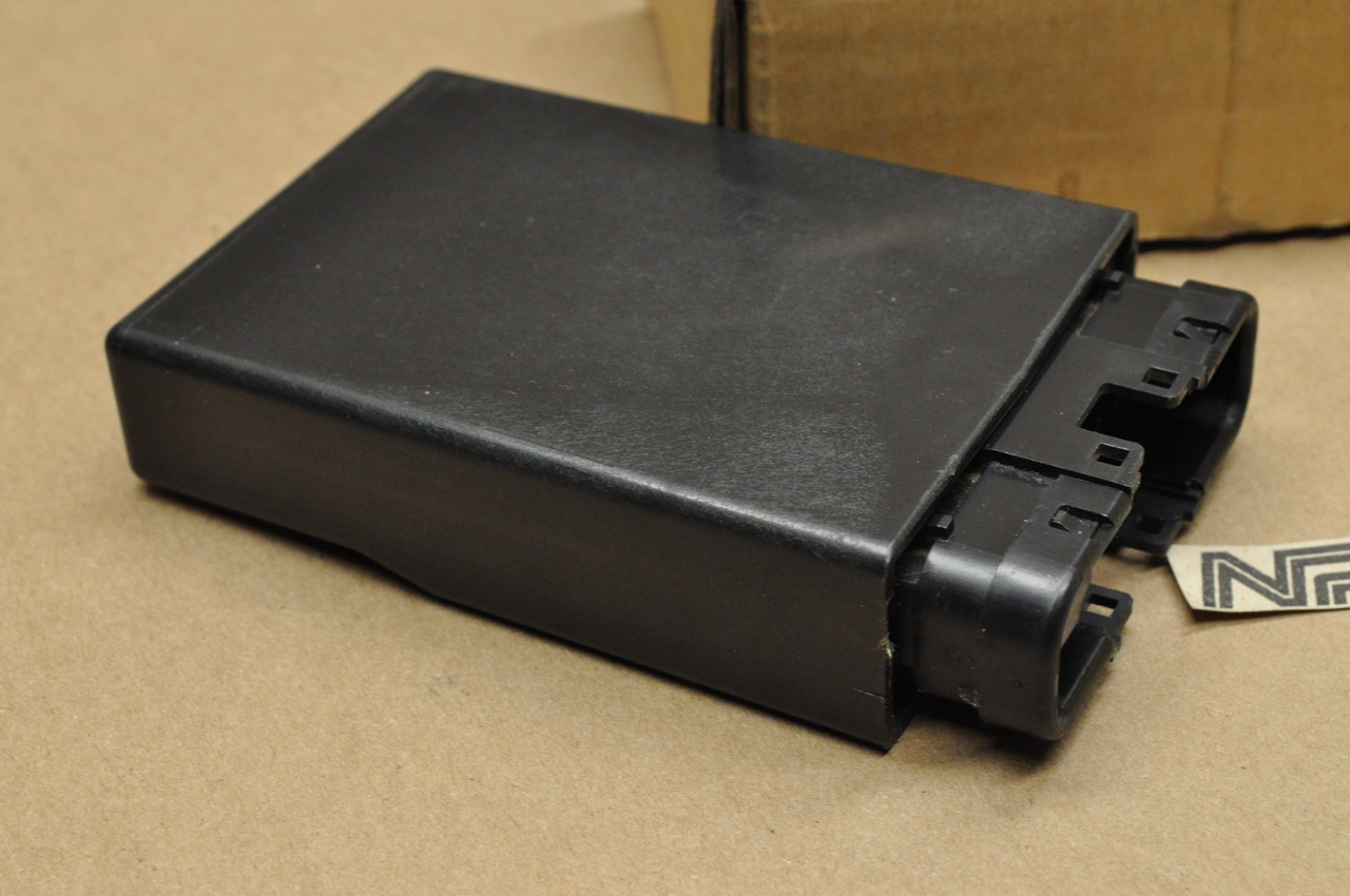 NOS Honda VT750 C VT750CD Shadow CDI Box Ignition Control Module 30410-MBA-611