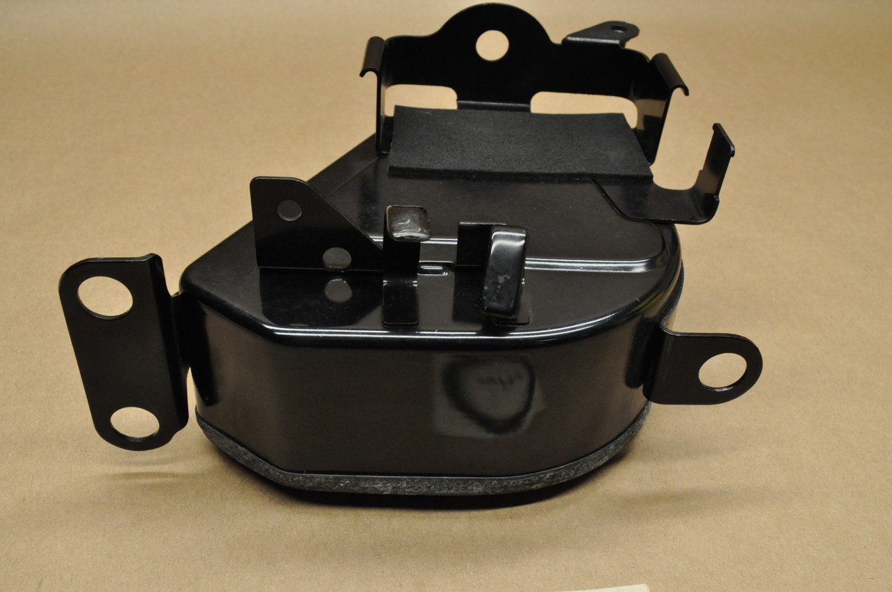 NOS Honda CB100 CL100 CL125 SL100 SL125 XL100 Air Cleaner Housing 17230-107-710
