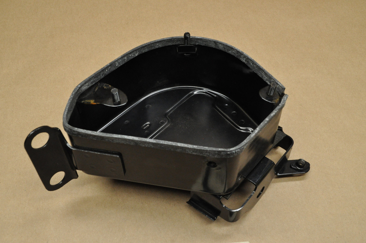 NOS Honda CB100 CL100 CL125 SL100 SL125 XL100 Air Cleaner Housing 17230-107-710