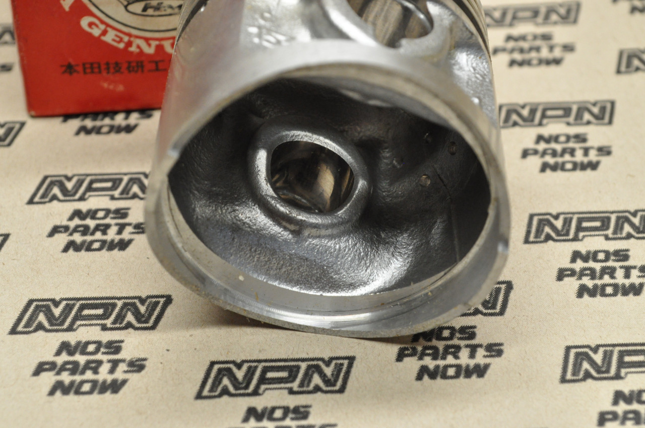 NOS Honda 1977-79 XL75 1977-78 XR75 .50 Oversize Piston 13103-153-000