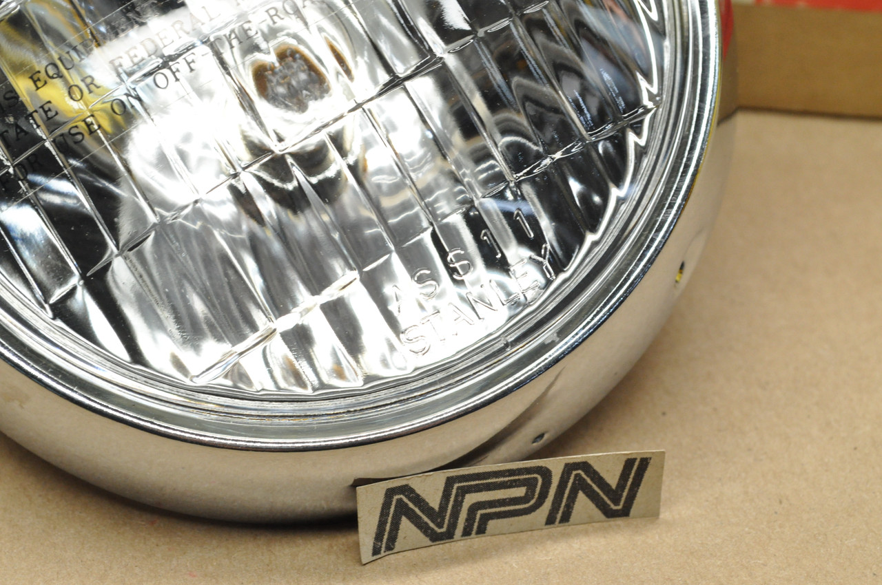 NOS Honda ATC70 K0-K1 ATC90 K0-1978 Head Light Unit 6V w/ Bezel 33100-061-810