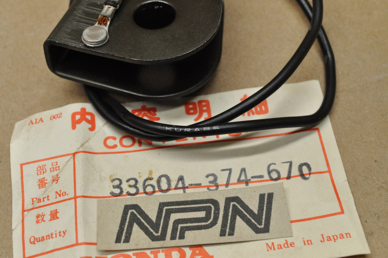 NOS Honda CB550 CB750 Right Rear Blinker Turn Signal Stopper 33604-374-670