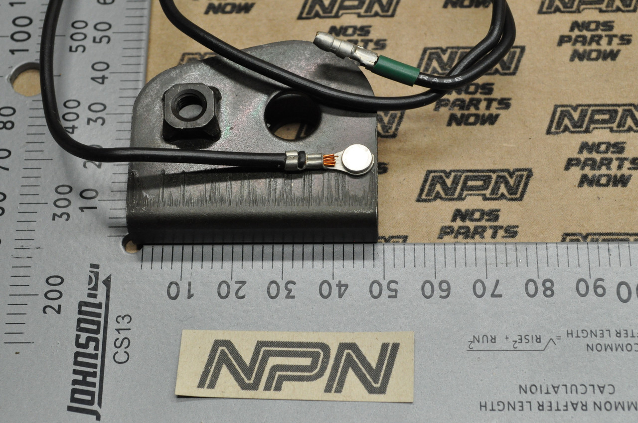 NOS Honda CB550 CB750 Right Rear Blinker Turn Signal Stopper 33604-374-670