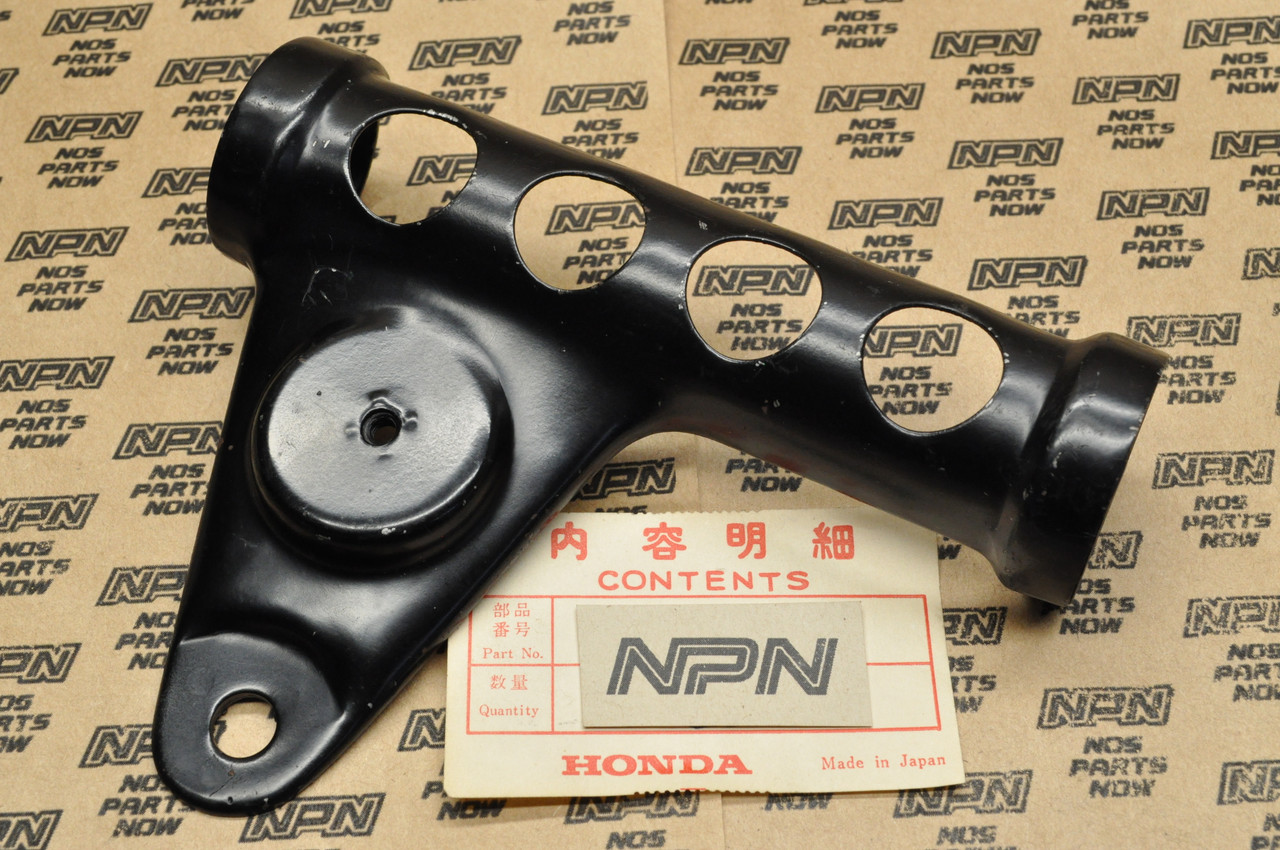 NOS Honda SL350 K1 Left Head Light Fork Ear Cover Stay Bracket 61312-312-000 CT