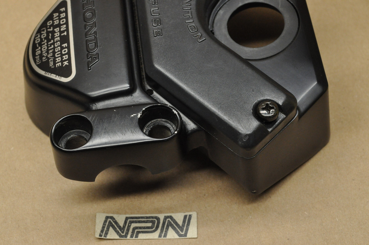 NOS Honda CB750 C CB900 C Handle Bar Top Clamp Holder & Fuse Box 53131-461-000