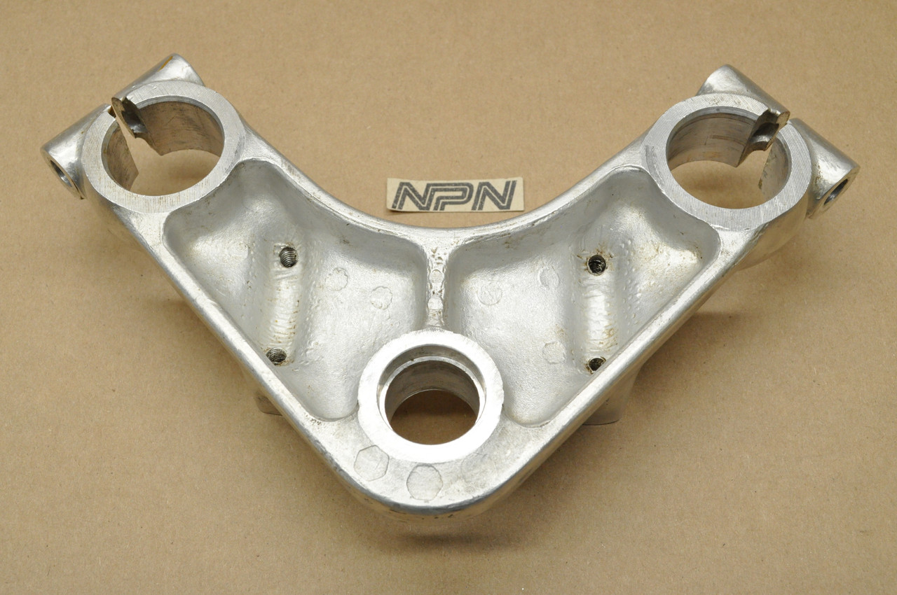 NOS Honda SL90 Front Fork Triple Tree Bridge Steering Stem Clamp 53231-074-000