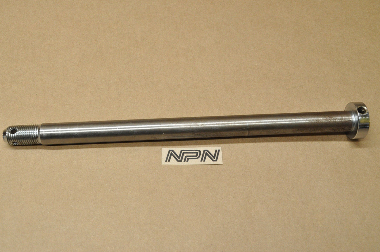 NOS Honda CB350 CB360 T CJ360 T CL350 CL360 SL350 Rear Wheel Axle 42301-286-010