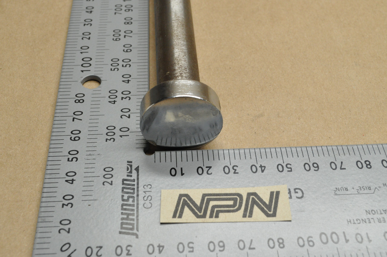 NOS Honda CB350 CB360 T CJ360 T CL350 CL360 SL350 Rear Wheel Axle 42301-286-010