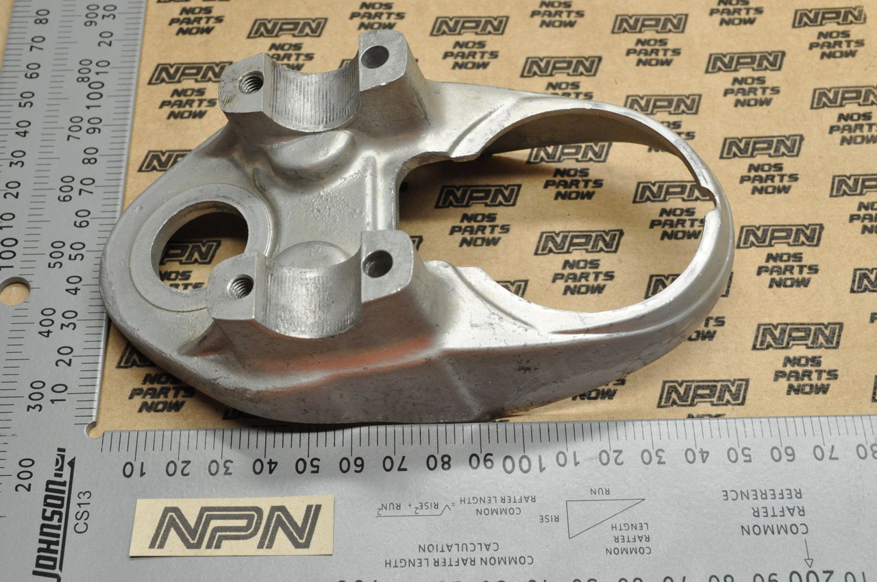 Vintage OEM Honda CA110 C110 Handlebar Mount Bracket Lower Bridge 53132-011-000