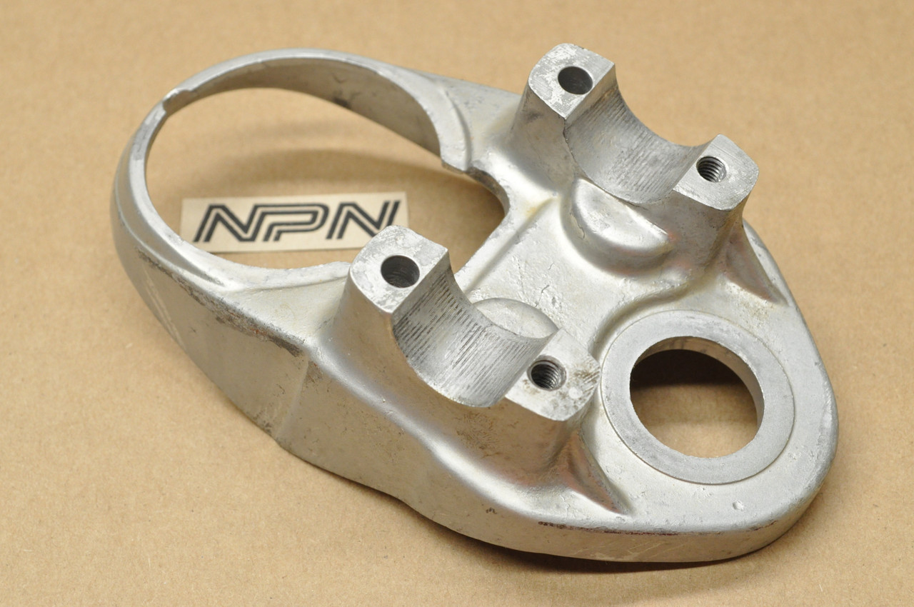 Vintage OEM Honda CA110 C110 Handlebar Mount Bracket Lower Bridge 53132-011-000