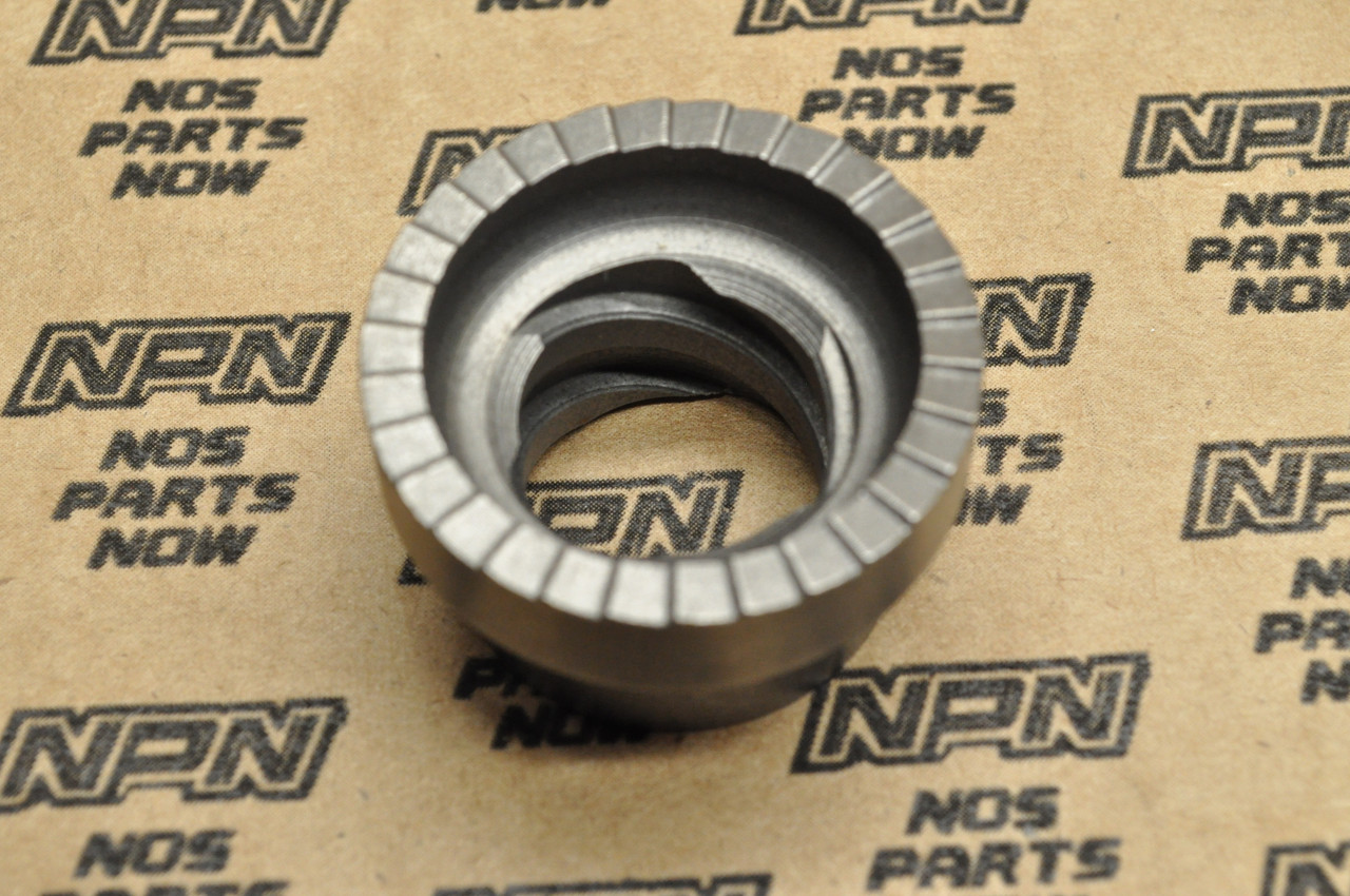 NOS Honda S65 Kick Start Starter Ratchet Gear 28221-035-030