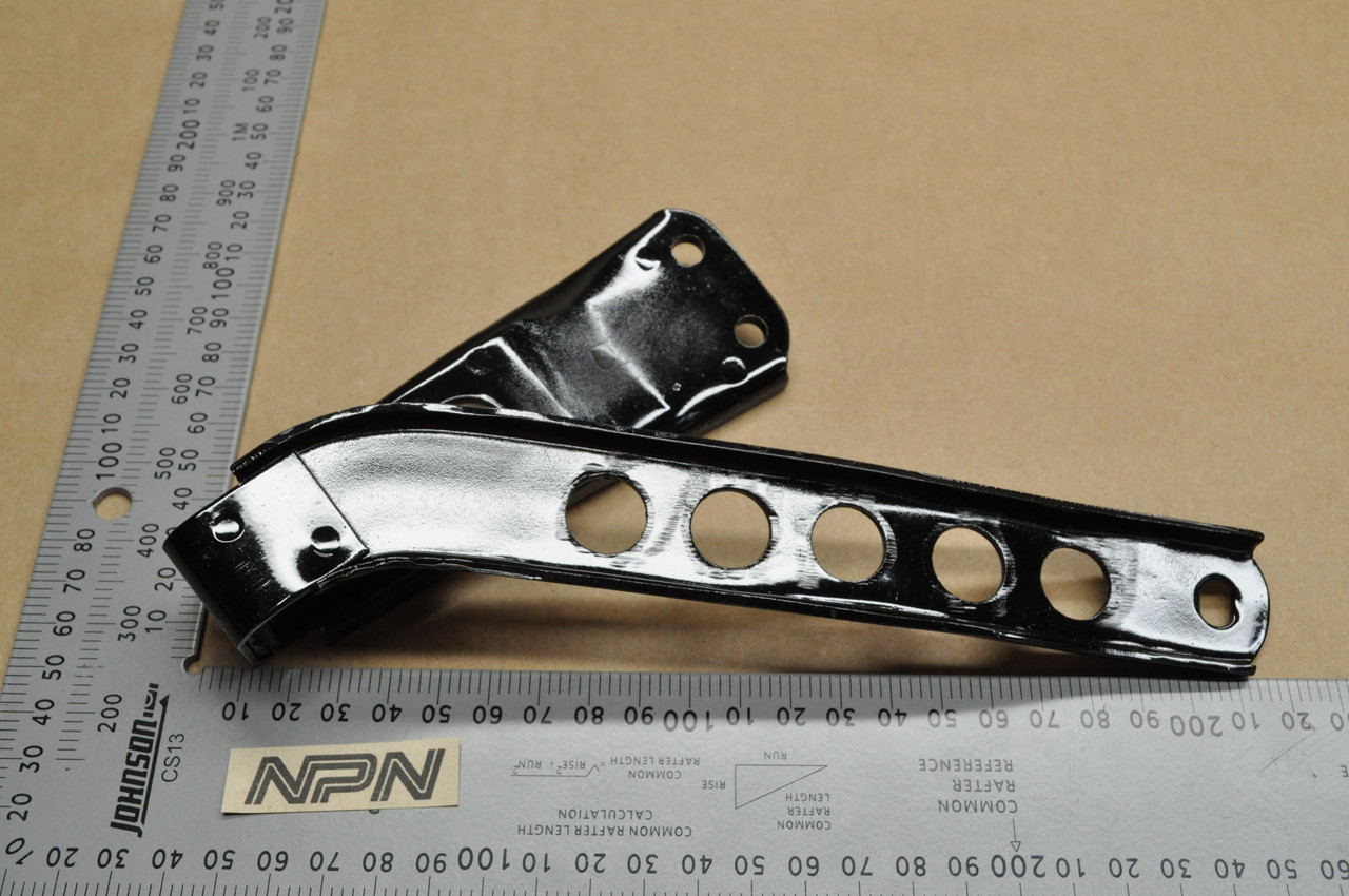 NOS Honda CR250 M MR250 Elsinore Black Drive Chain Guide Guard 52156-381-000