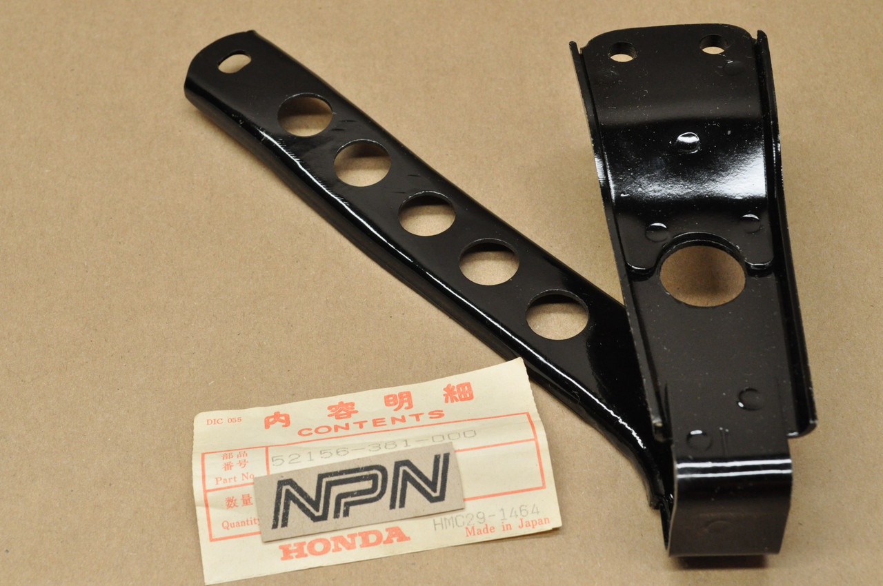 NOS Honda CR250 M MR250 Elsinore Black Drive Chain Guide Guard 52156-381-000