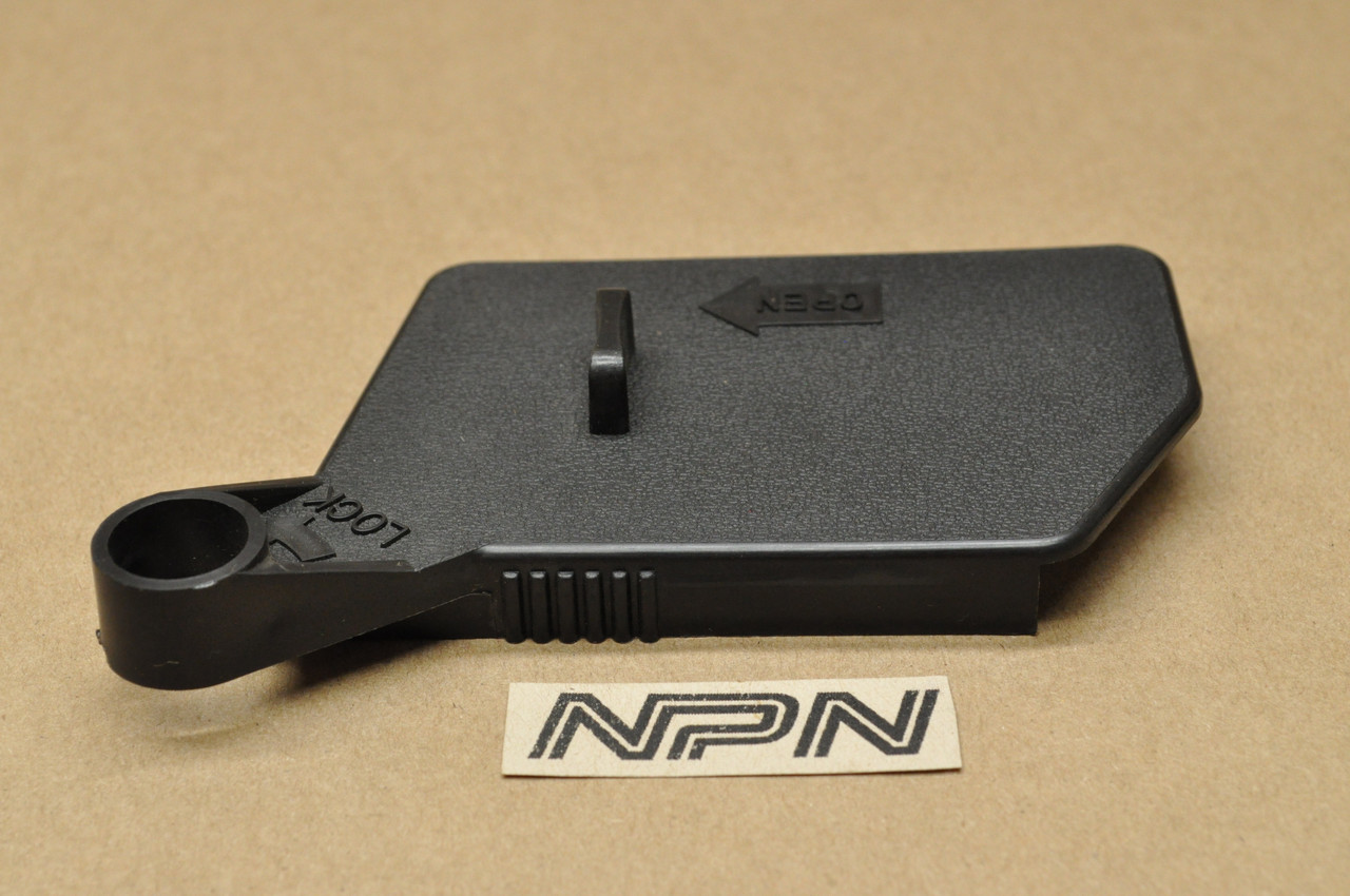 NOS Honda 1983 CB550 SC Nighthawk Tool Box Lid Cover 80104-ME4-000