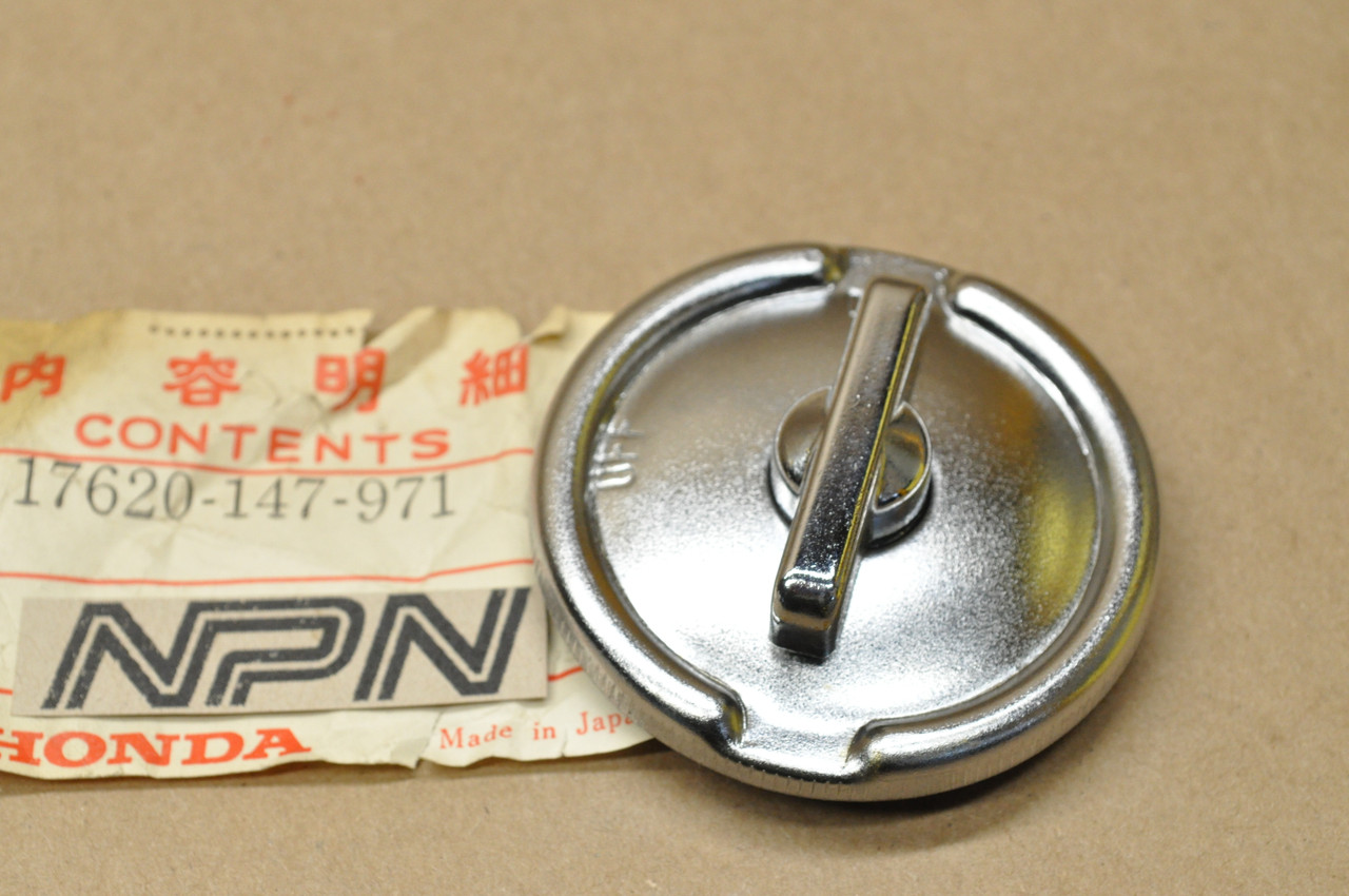 NOS Honda 1979-81 ATC70 NA50 1977-81 NC50 Fuel Gas Tank Filler Cap 17620-147-971