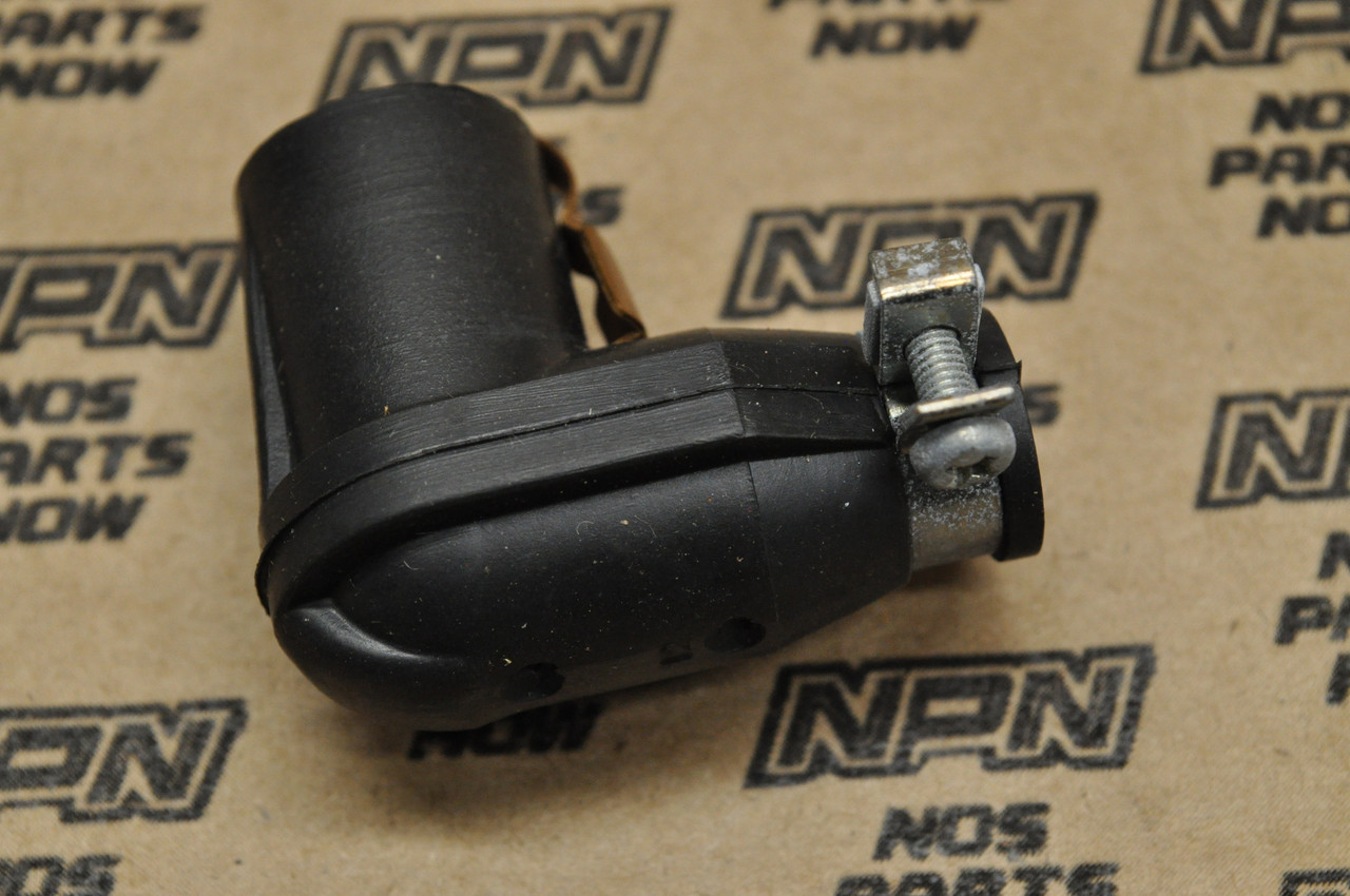 NOS Honda CR125 CR250 MT125 Elsinore Coil Terminal Spark Plug Cap 30700-360-701