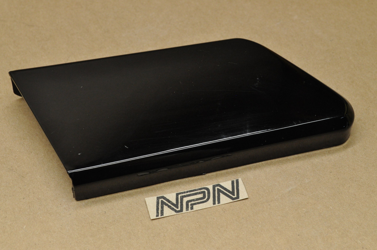 NOS Honda 1986-88 CH250 Elite Left Foot Rest Step Pillion Cover 50620-KM1-310 ZF
