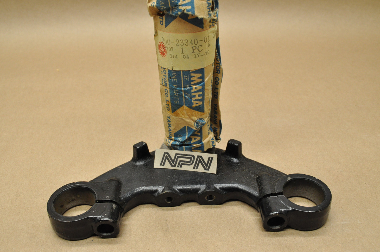 NOS Yamaha JT1 JT2 Steering Stem Fork Clamp Triple Tree Bridge 290-23340-01-33