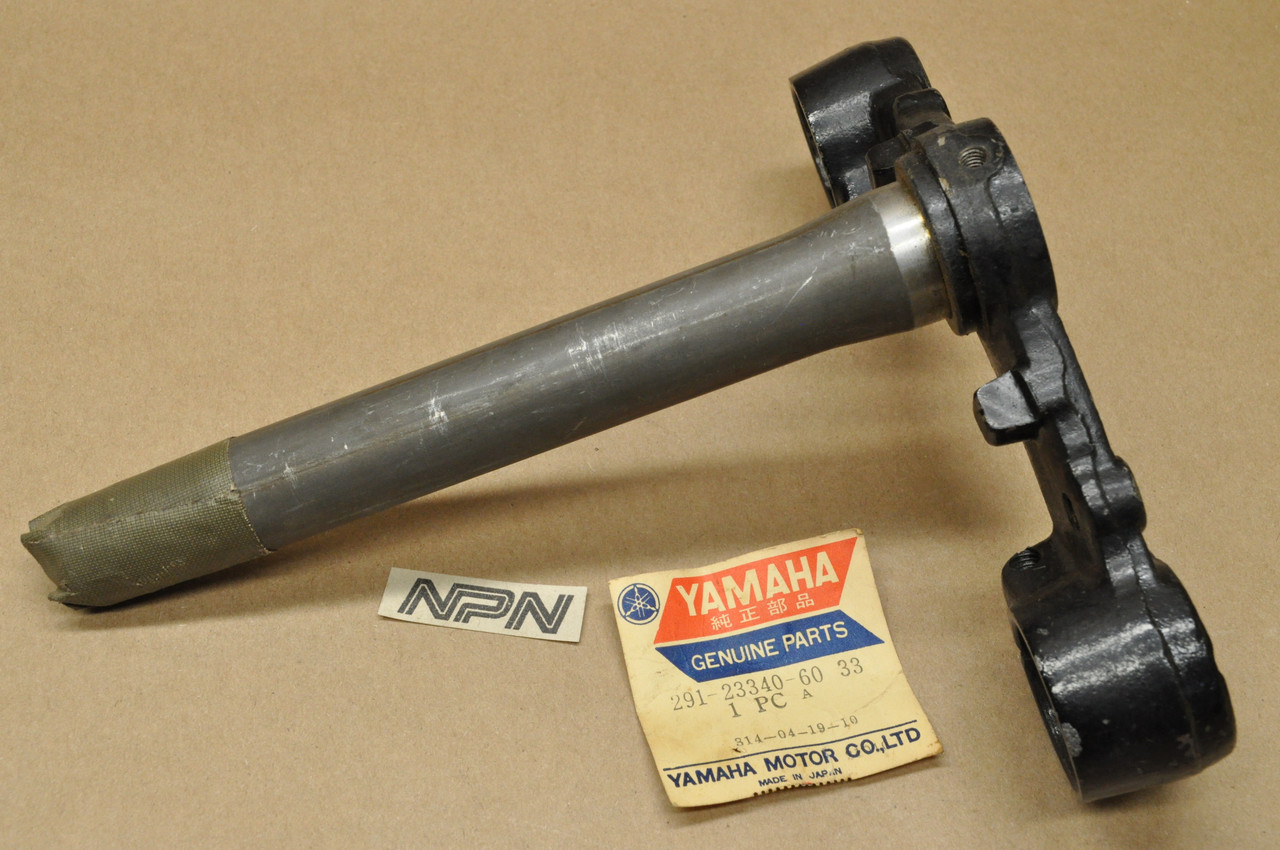 NOS Yamaha DT1 DT2 DT3 RT1 RT2 RT3 Stem Fork Triple Tree Bridge 291-23340-60-33