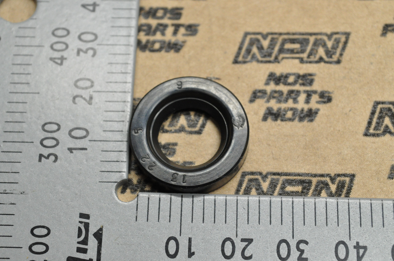 NOS Honda ATC110 ATC90 CL90 CT110 CT90 S90 SL90 ST90 TK Oil Seal 91201-028-000