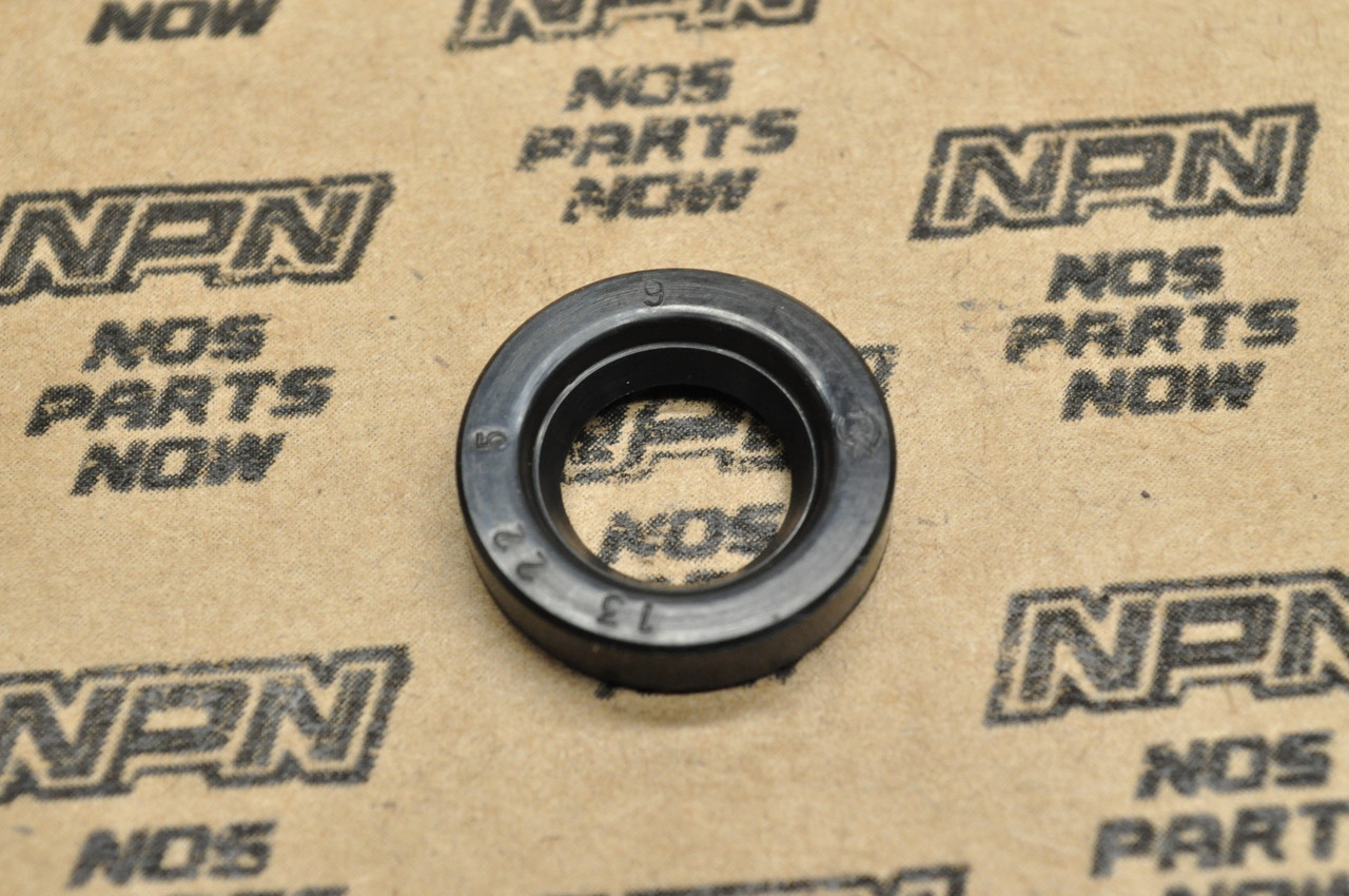 NOS Honda ATC110 ATC90 CL90 CT110 CT90 S90 SL90 ST90 TK Oil Seal 91201-028-000