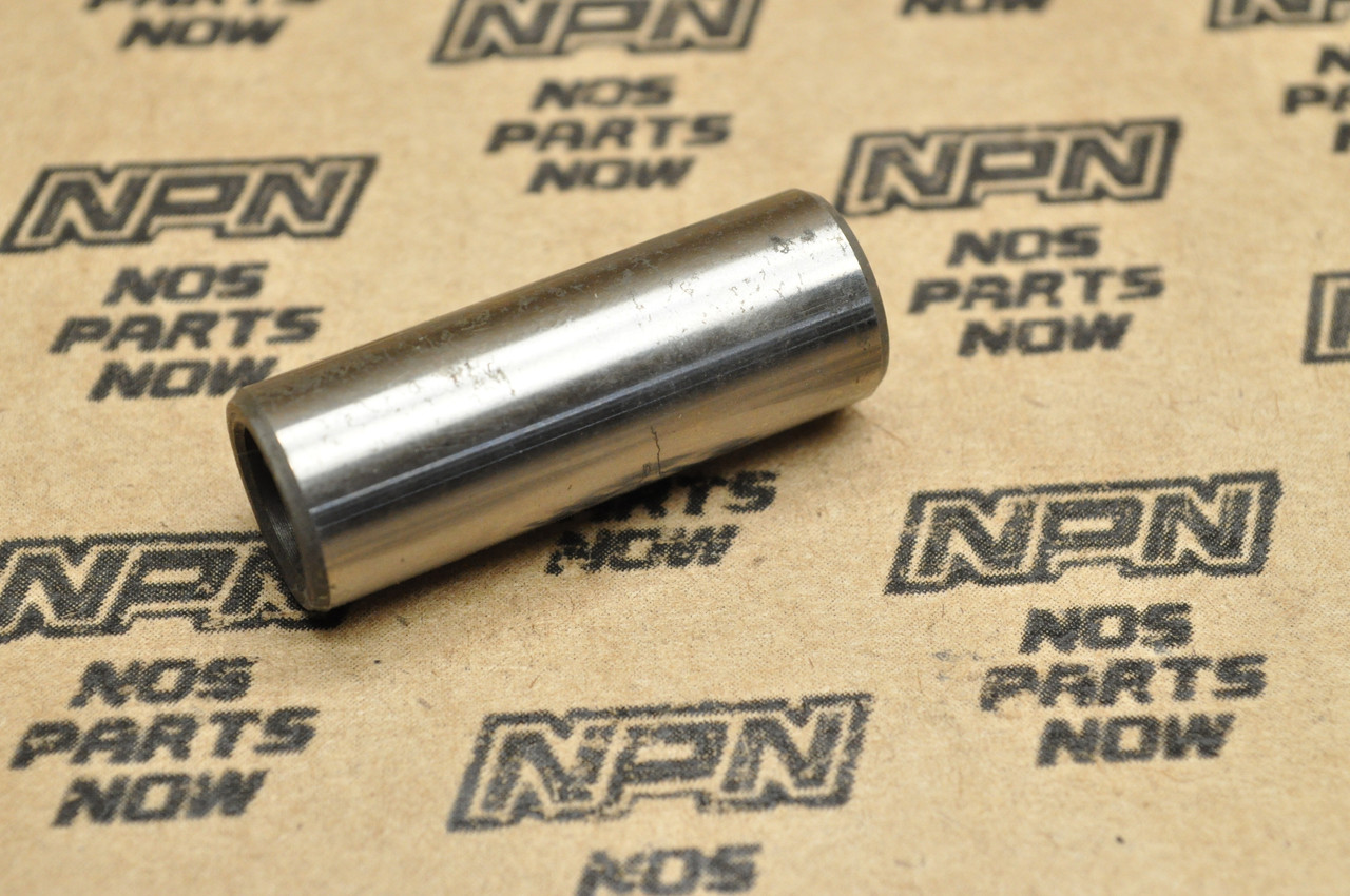NOS Honda S65 CL125 A SS125 Piston Pin 13111-035-000