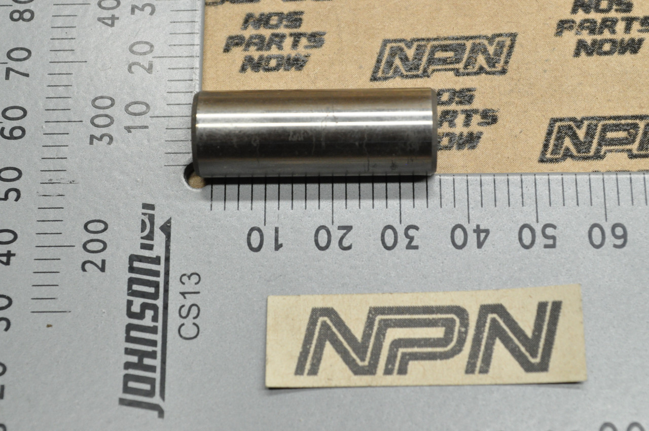 NOS Honda S65 CL125 A SS125 Piston Pin 13111-035-000