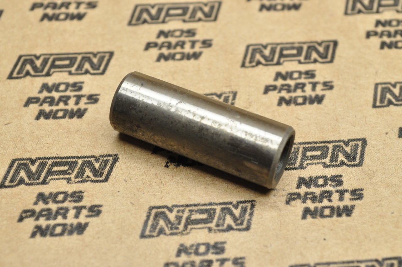 NOS Honda S65 CL125 A SS125 Piston Pin 13111-035-000