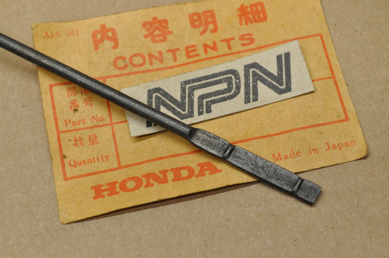 NOS Honda XL250 K0-K2 XL350 K0-K1 Engine Oil Level Dip Stick Gauge 15650-356-000