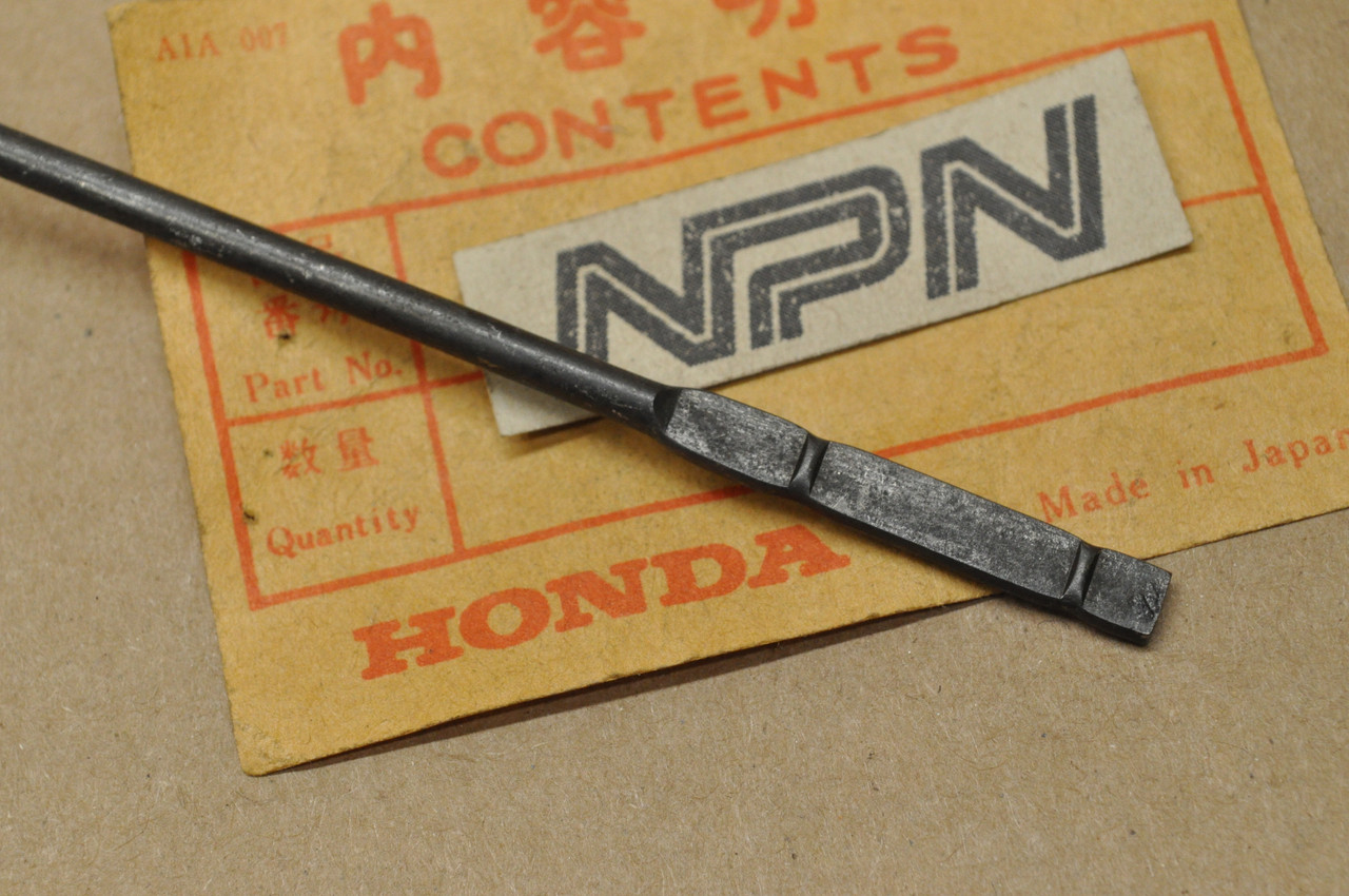 NOS Honda XL250 K0-K2 XL350 K0-K1 Engine Oil Level Dip Stick Gauge 15650-356-000