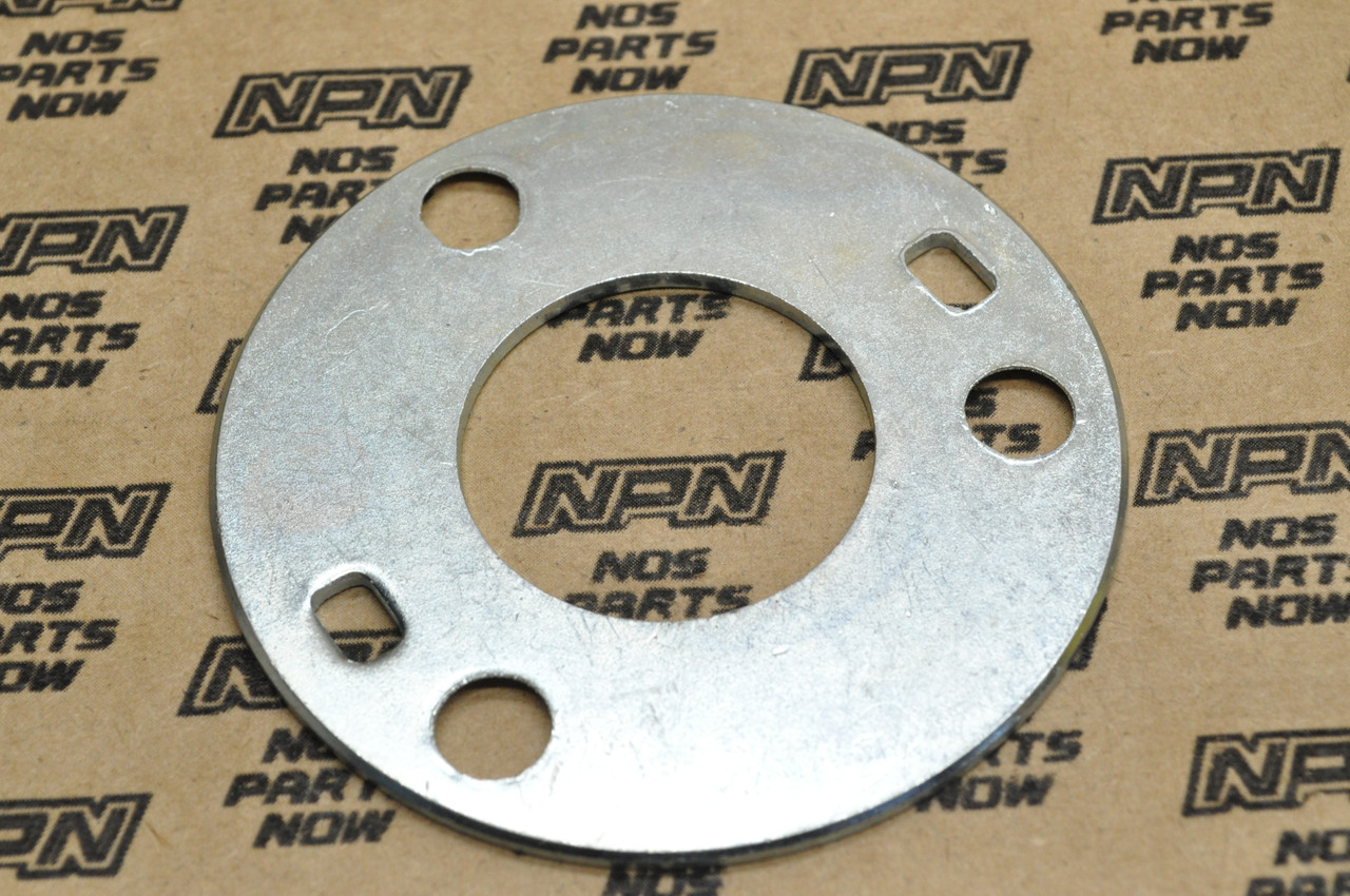 NOS Honda CB72 CB77 Front Wheel Bearing Retainer 44641-268-000