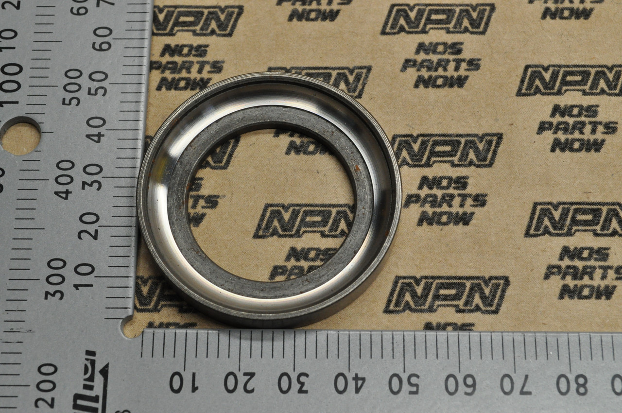 NOS Honda CB450 CB750 CB77 CL450 CL72 GL1000 SL350 Steering Race 50302-268-305