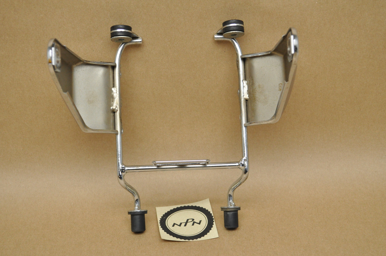 NOS Honda 1981-82 GL500 Silver Wing Head Light Case Mount Bracket 61315-MA1-000