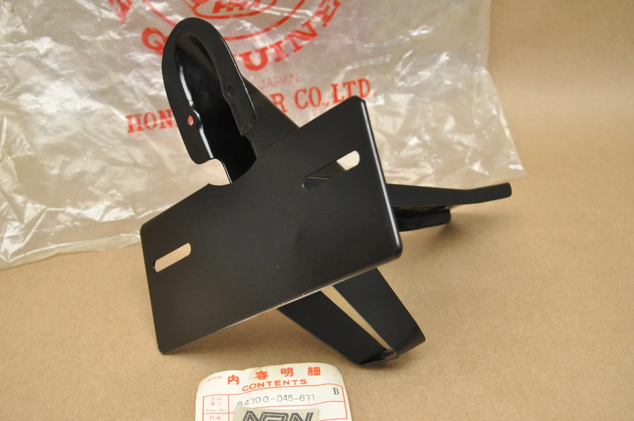 NOS Honda Z50 A K2 Black Tail Light Number Plate Mount Bracket 84700-045-671 B