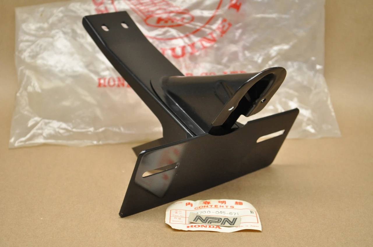 NOS Honda Z50 A K2 Black Tail Light Number Plate Mount Bracket 84700-045-671 B