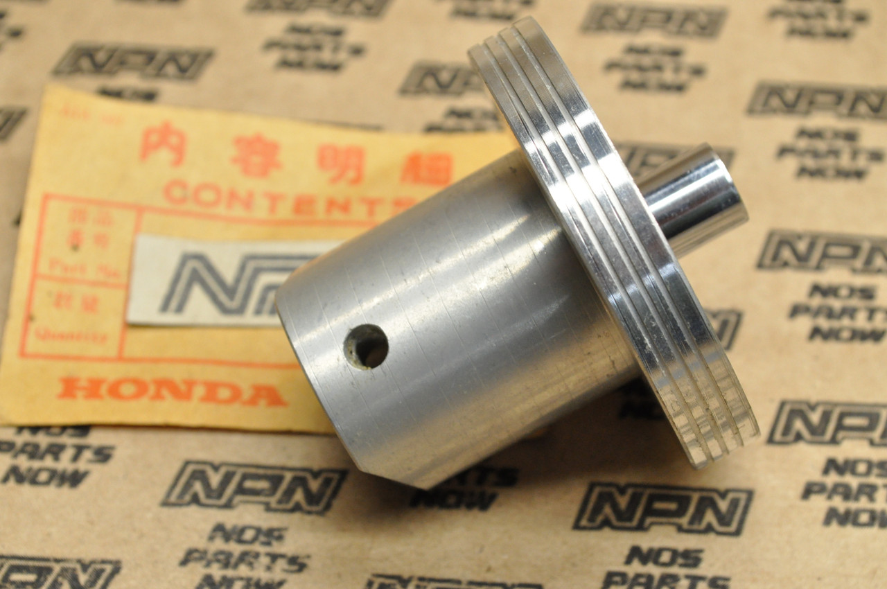 NOS Honda CB450 K1-K5 CL450 K1-K5 Carburetor Vacuum Piston 16111-292-004