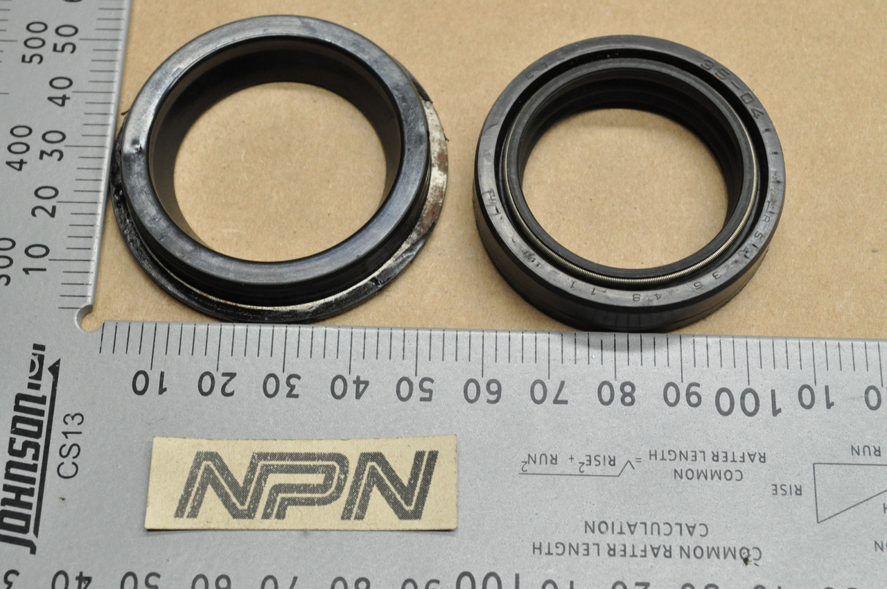 NOS Honda 1984-86 XL250 R Front Fork Oil & Dust Seal Set 51490-KE1-305