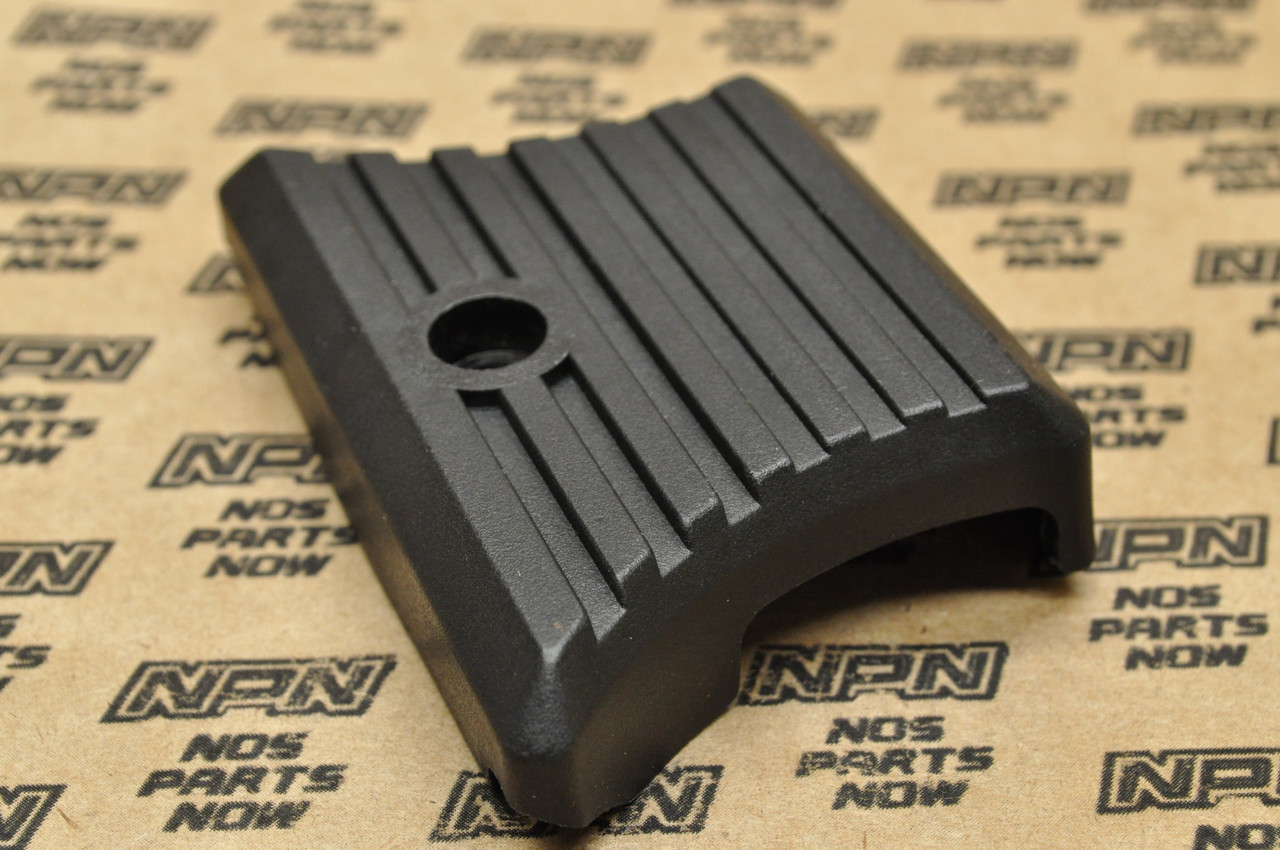 NOS Honda CB750 F CB750L CB900 F GL500 GL650 Horn Cover Emblem 38111-438-000