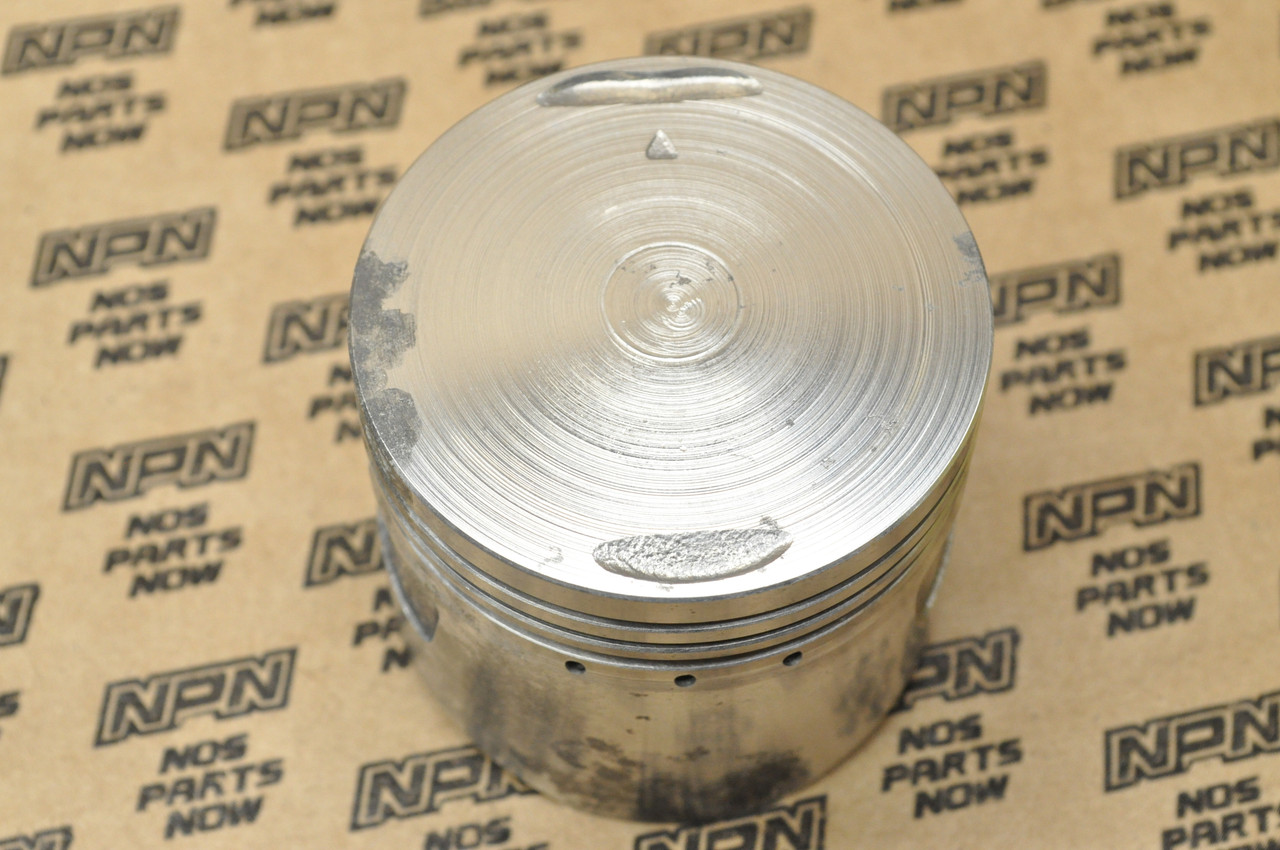 NOS Honda CB750 K0-1976 .25 Oversize Piston 13102-300-030