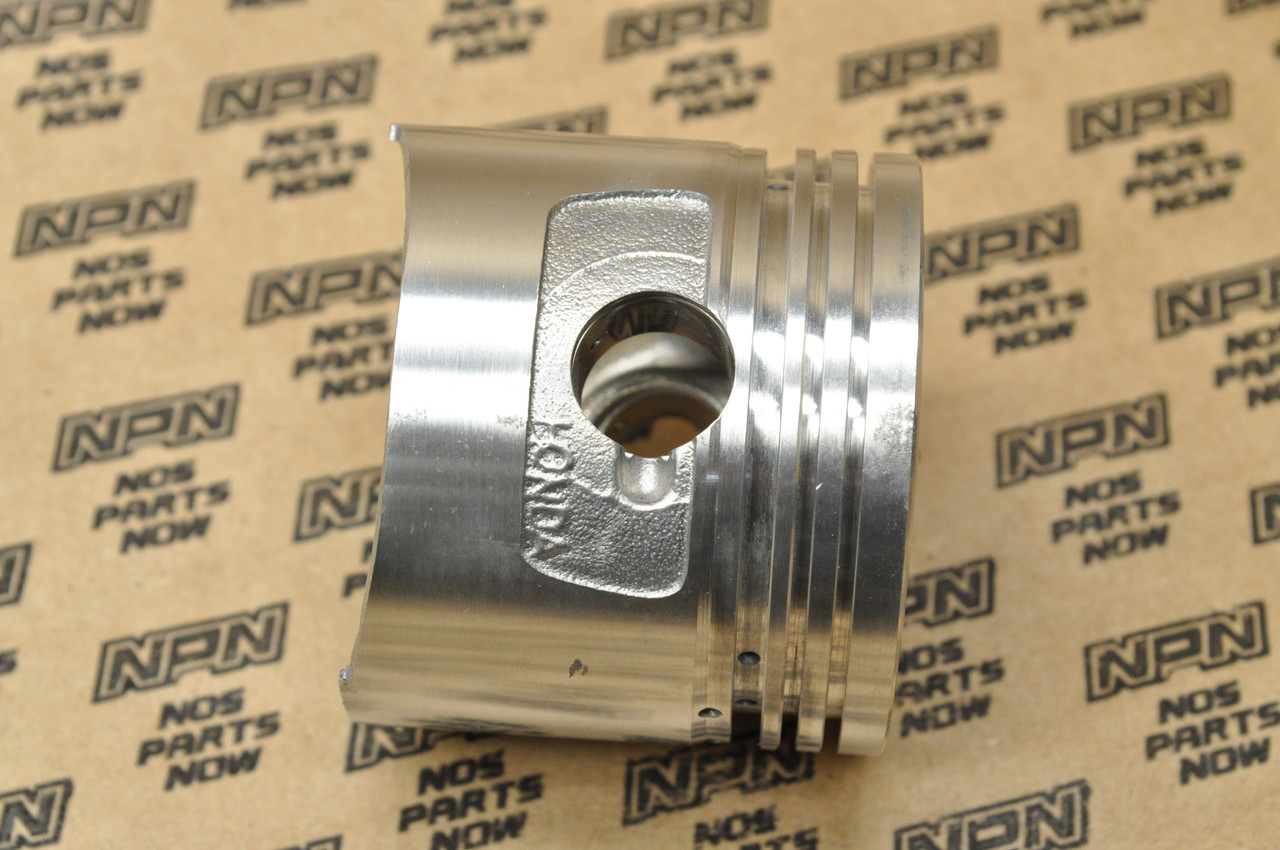 NOS Honda CB750 K0-1976 .25 Oversize Piston 13102-300-030
