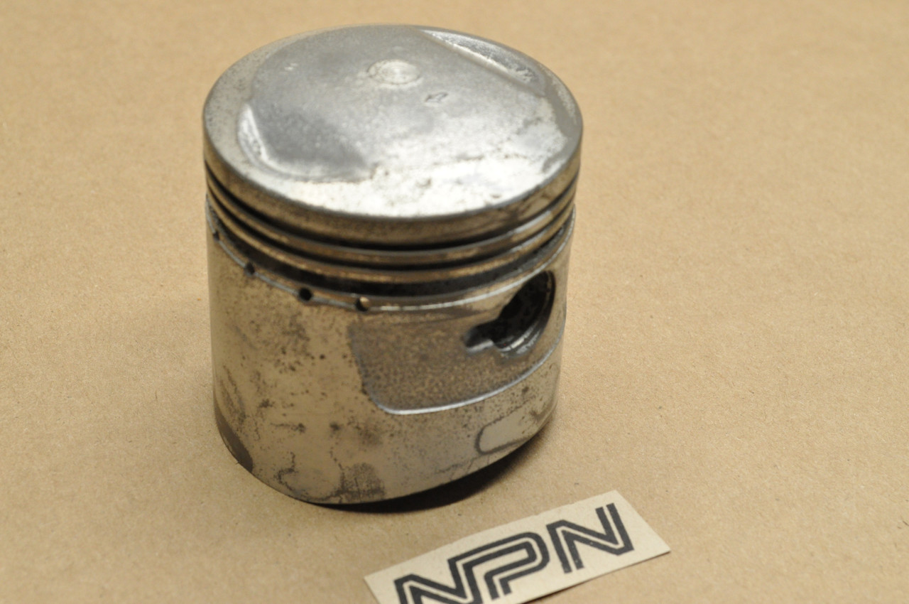 NOS Honda CA77 Standard Size Piston 13101-266-020