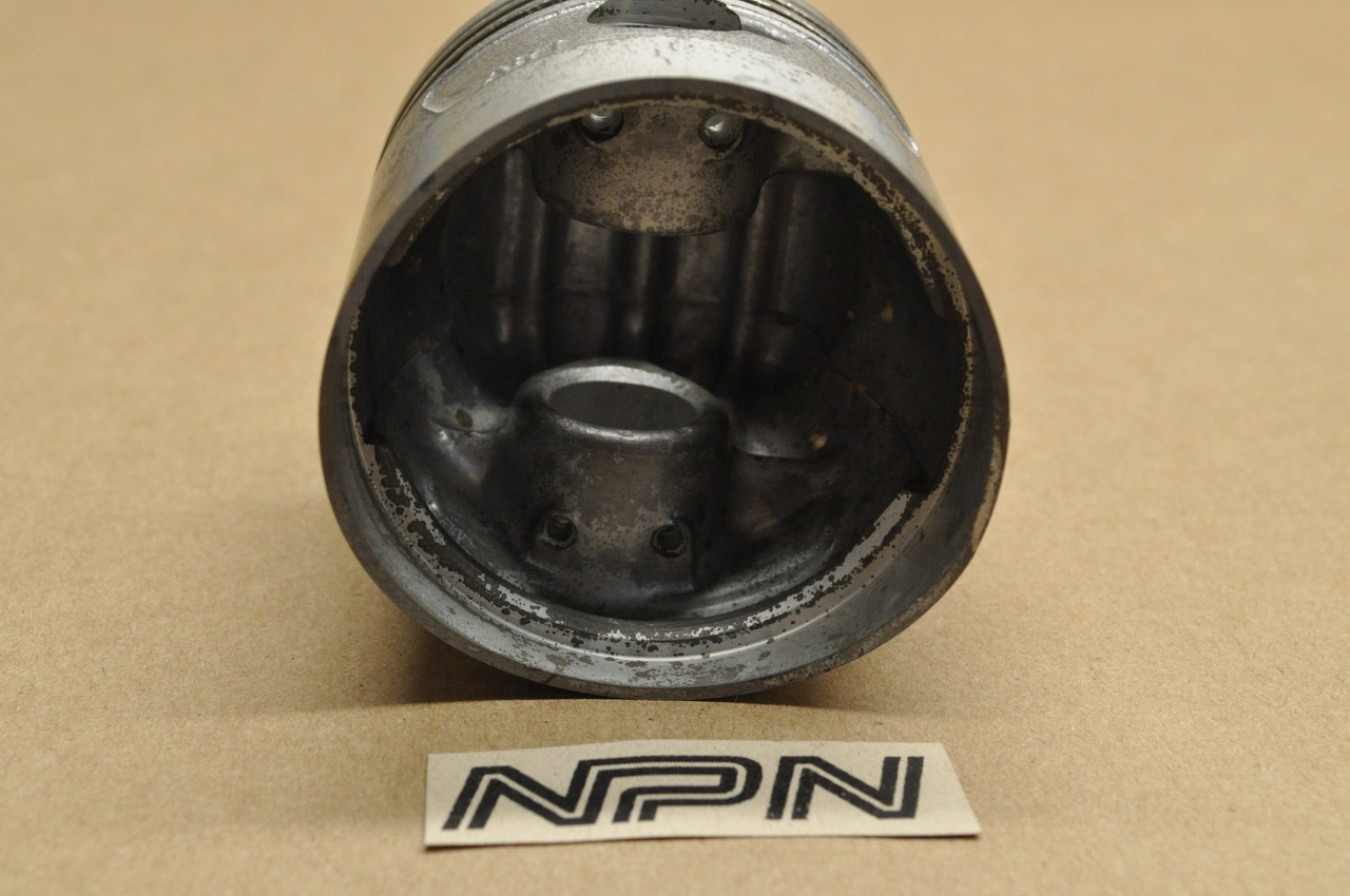 NOS Honda CA77 Standard Size Piston 13101-266-020