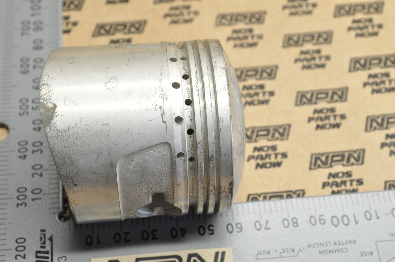 NOS Honda CA77 Standard Size Piston 13101-266-020