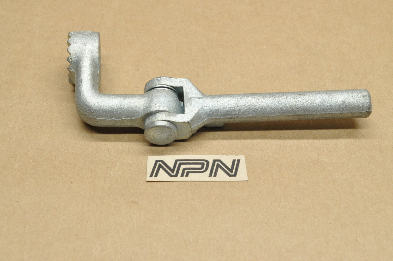 NOS Honda CB77 CB72 Left Foot Rest Peg Pillion Bar Arm 50640-268-810