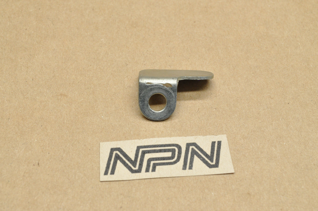 NOS Honda CA175 CB175 CB200 CL175 CL200 Motor Cable Guide Clamp 32911-302-000
